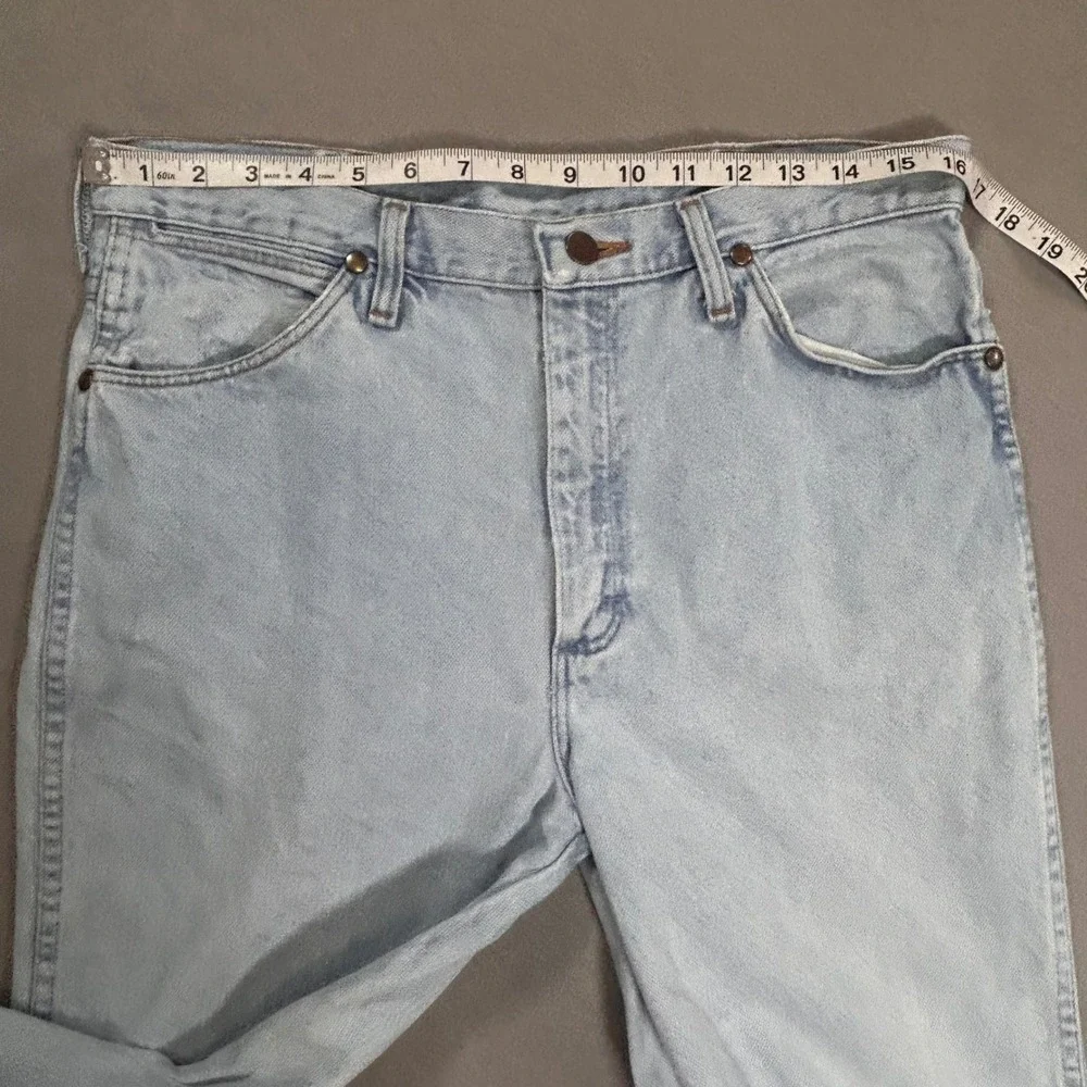 Wrangler Cowboy Cut 936GBH Light Wash Slim Fit Jeans Mens 33x32 Blue Denim